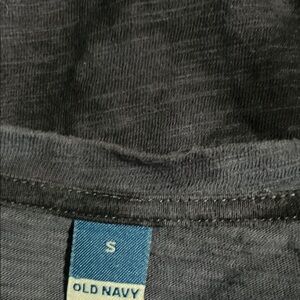 Old Navy Charcoal Tee